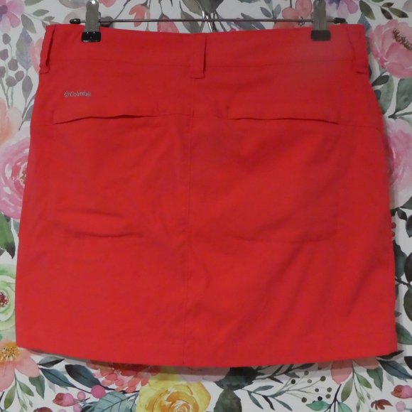 Two Columbia Skirts with Omni-Shield (Advanced Repellency) - Size 8 - Picture 4 of 7